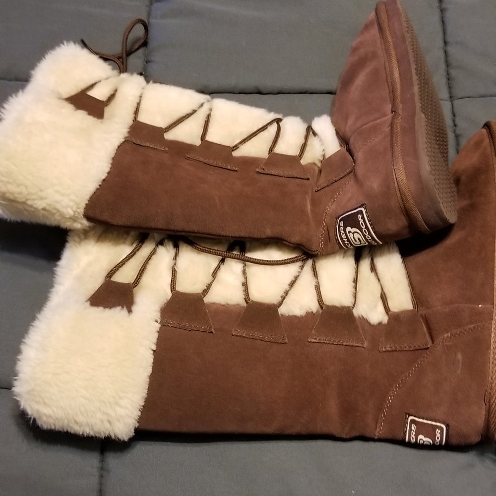 Boots - Picture 2 of 2